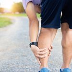 10 Cara Efektif Mengatasi Kram Otot Secara Alami