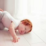 10 Langkah Menangani Anak yang Terjatuh dan Terbentur Kepala