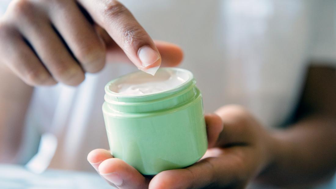 5 Cara Melembapkan Kuku dengan Bahan Alami