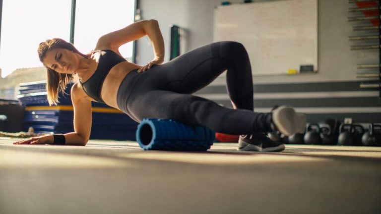 5 Jenis Foam Rolling untuk Melepas Ketegangan di Paha