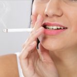 10 Tips Menjaga Kesehatan Mulut untuk Perokok
