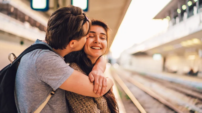 10 Cara Menjaga Kesehatan Seksual Saat LDR